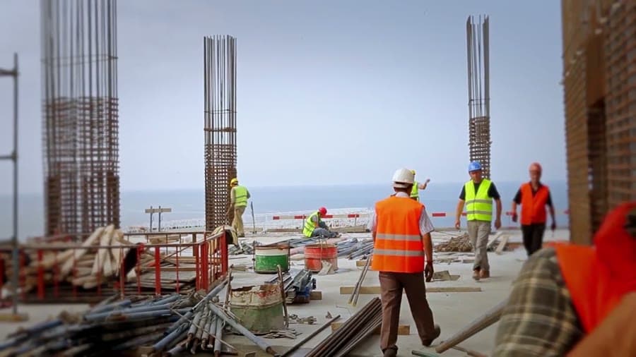 Porta Batumi Tower, Batumi — Deniz kıyısında yapım